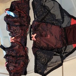 Bra and panty set